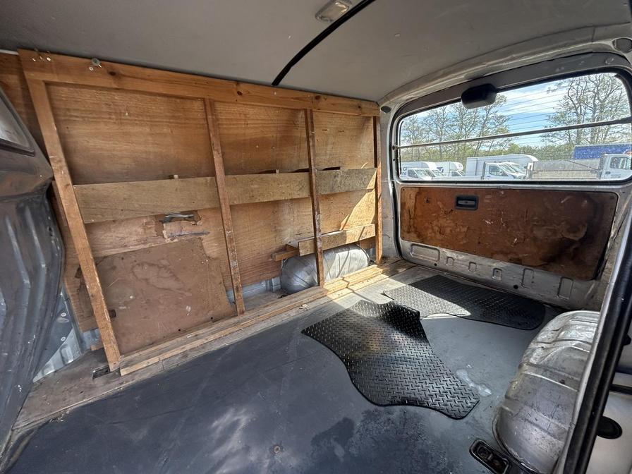 2007 Toyota HIAce – Model: Hiace 280 D-4D 95 SWB – YK57OVP