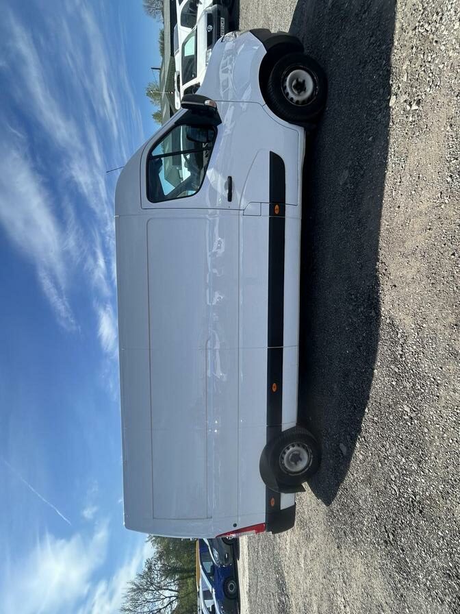 2022 Nissan Interstar – Model: Interstar Tekna dCi – YT22FJD