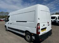 2022 Nissan Interstar – Model: Interstar Tekna dCi – YT22FJD