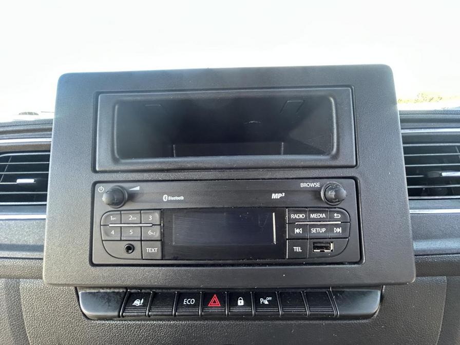 2022 Nissan Interstar – Model: Interstar Tekna dCi – YT22FJD