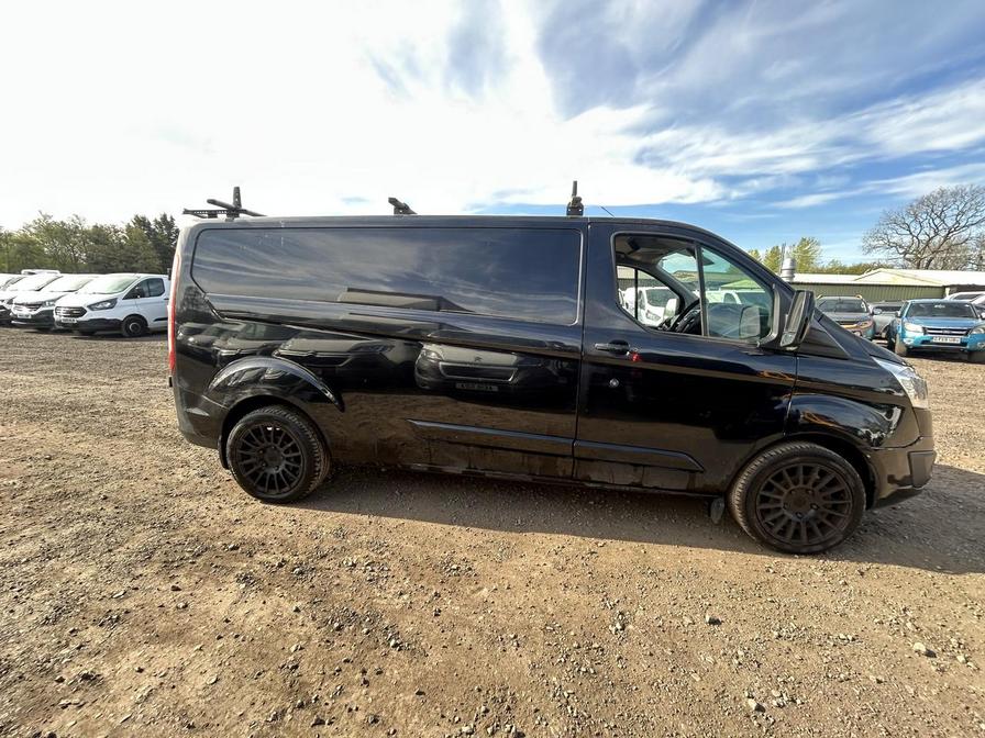 2015 Ford Transit Custom – Model: Transit Custom 290 Ltd E-Tech – LJ65ZYH