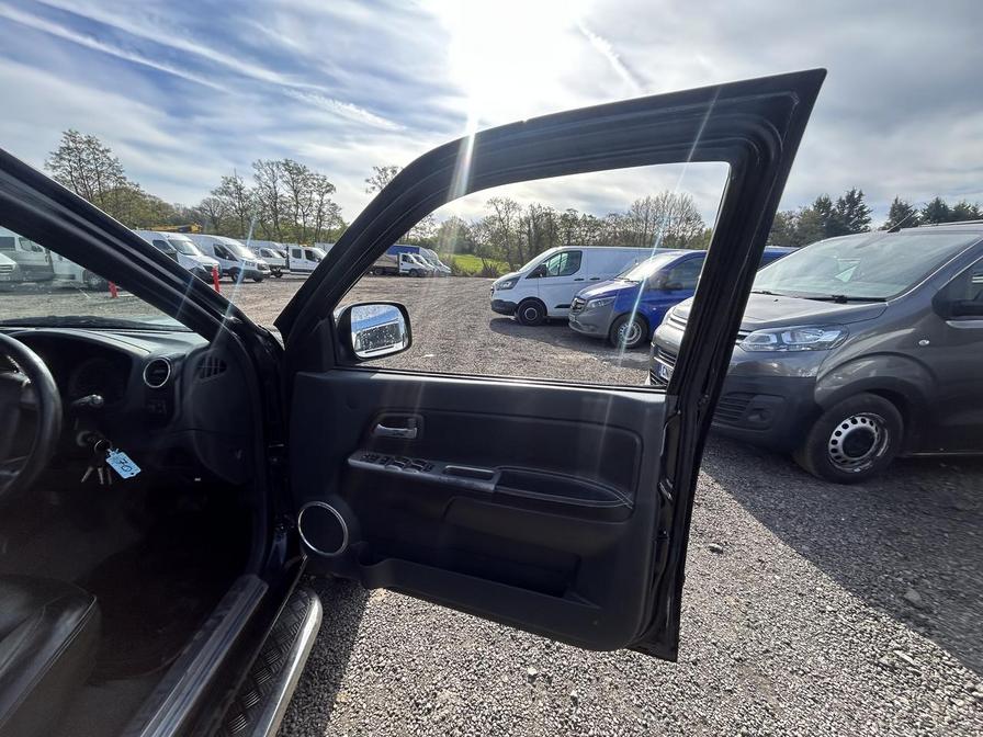 2010 Isuzu TF – Model: TF Rodeo Denver Max Le TD Double Cab Auto – SY60WFG