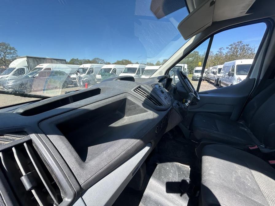 2024 Ford Transit – Model: Transit 350 Limited EcoBlue MHEV – L90JDJ/SL19TUP