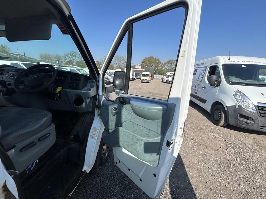 2013 Ford Transit – Model: Transit 125 T350 RWD – VK13WBL