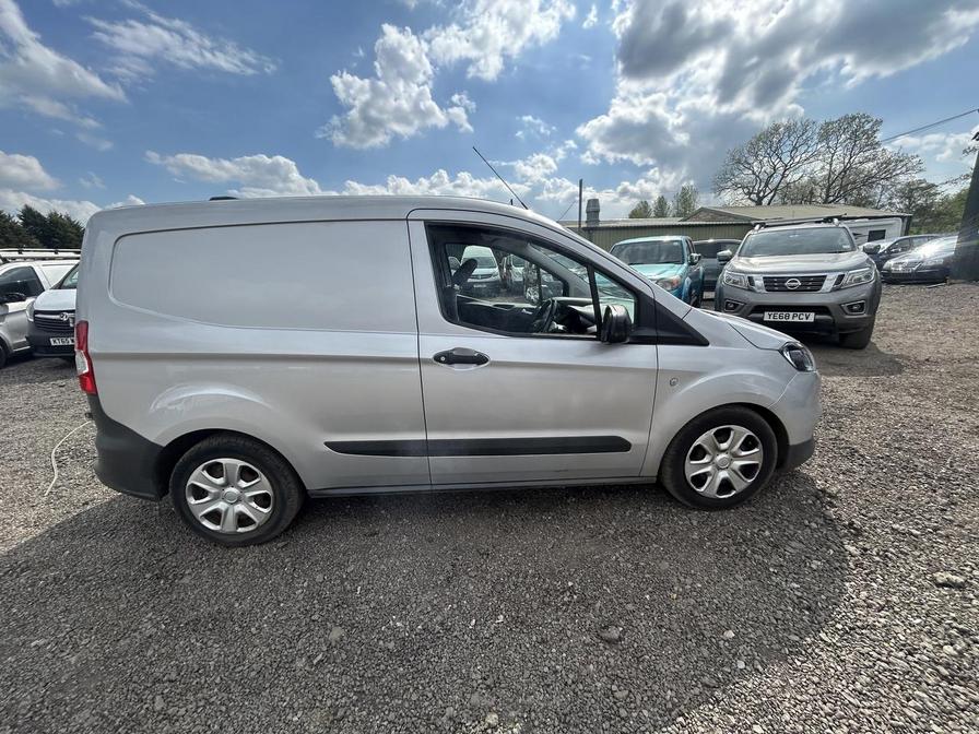 2018 Ford Transit Courier – Model: Transit Courier Trend TDCi – EX68UUJ