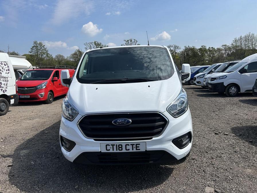 2018 Ford Transit Custom – Model: Transit Custom 300 Limited – CT18CTE
