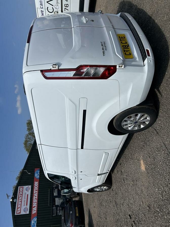 2018 Ford Transit Custom – Model: Transit Custom 300 Limited – CT18CTE