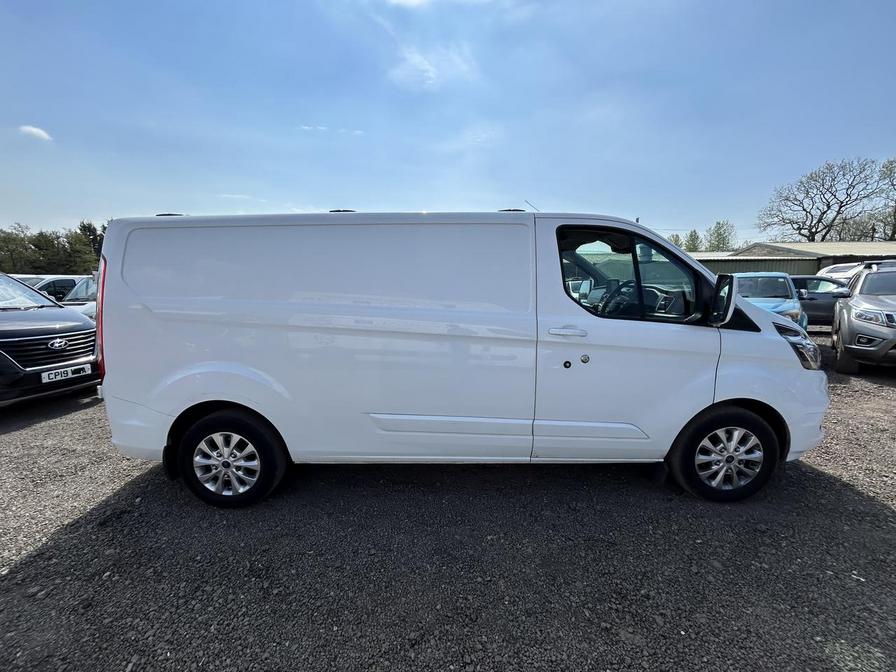 2018 Ford Transit Custom – Model: Transit Custom 300 Limited – CT18CTE