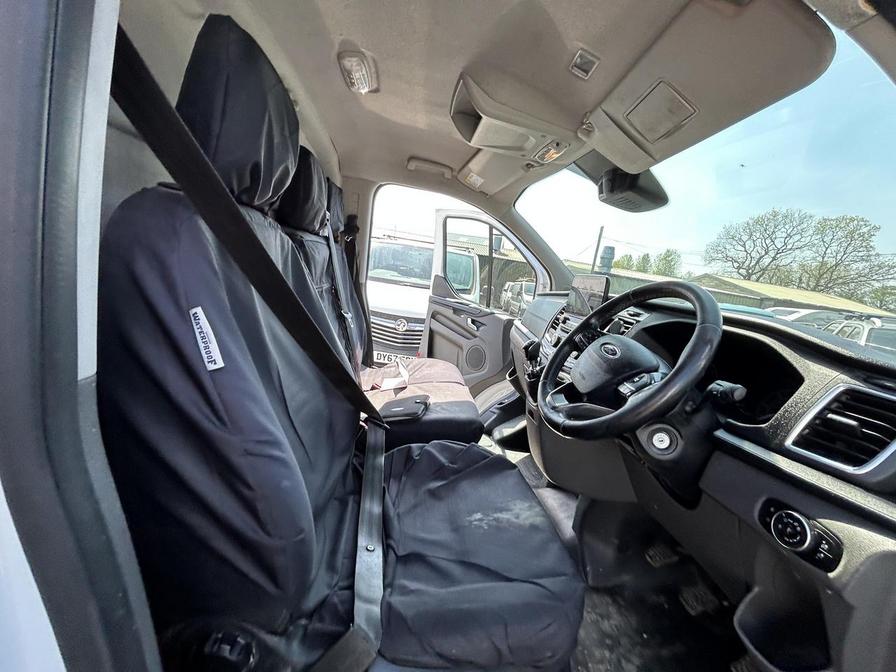 2018 Ford Transit Custom – Model: Transit Custom 300 Limited – CT18CTE