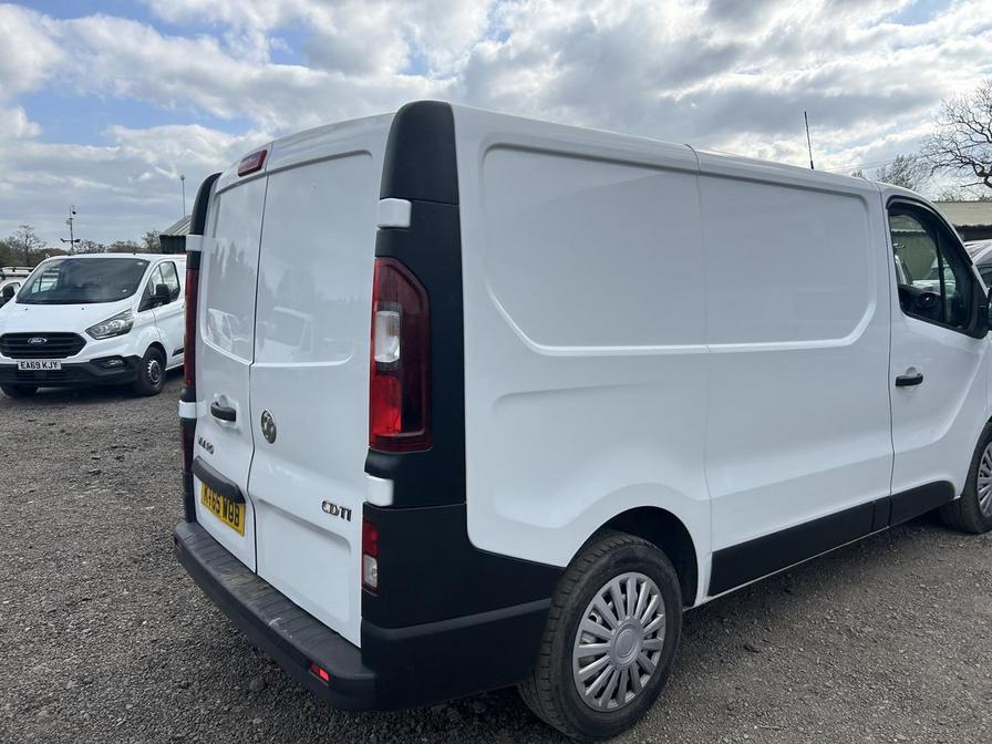 2016 Vauxhall Vivaro – Model: Vivaro  2700 CDTI – KT65WOB