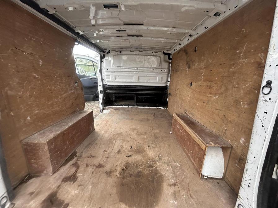 2016 Vauxhall Vivaro – Model: Vivaro  2700 CDTI – KT65WOB
