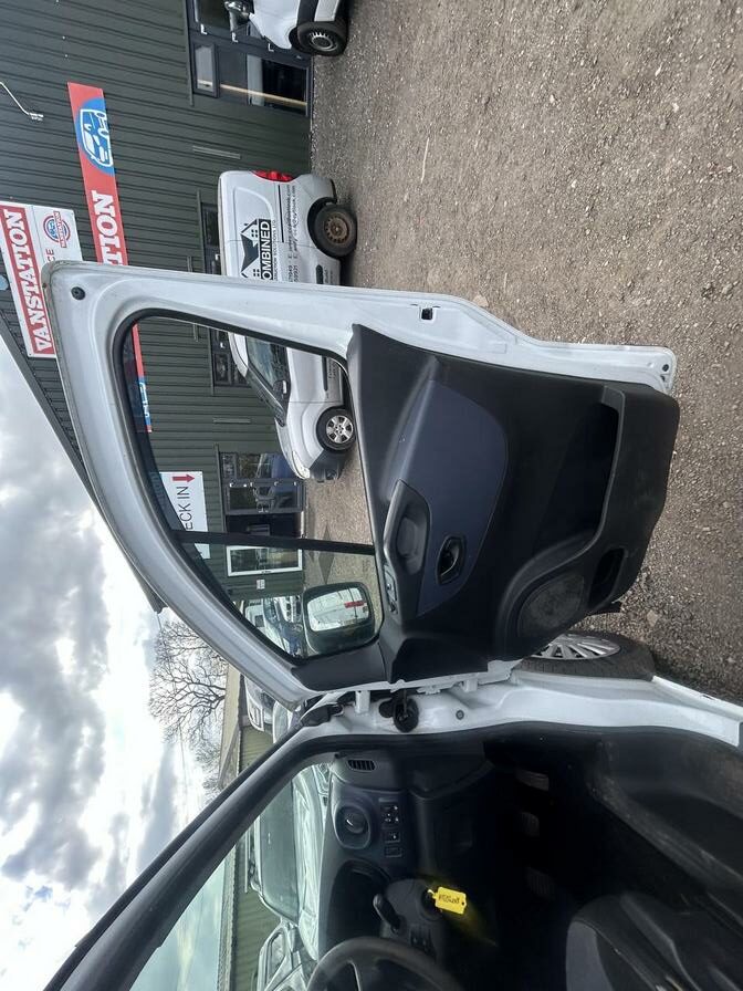 2016 Vauxhall Vivaro – Model: Vivaro  2700 CDTI – KT65WOB