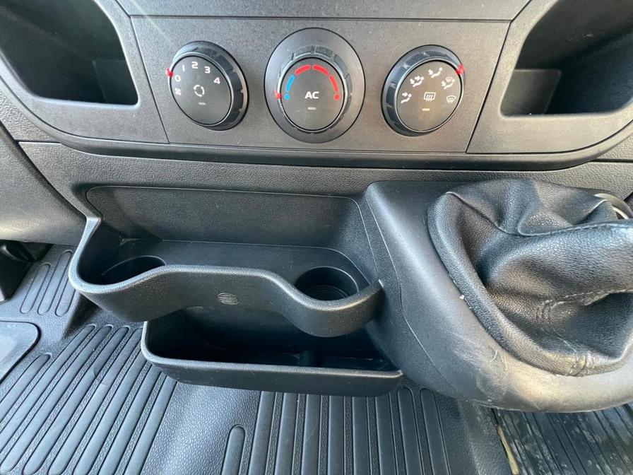 2014 Vauxhall Movano – Model: Movano F3500 L3H1 CDTi – LC63UAZ