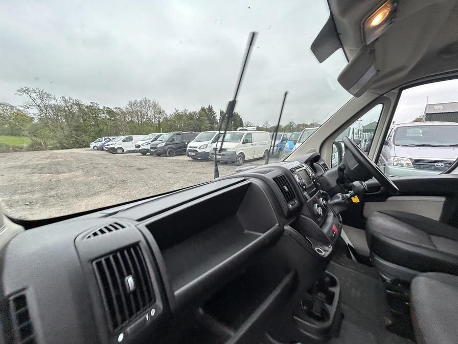 2019 Peugeot Boxer – Model: Boxer 435 Professional L4H2 Blue HDi – EP19HTA