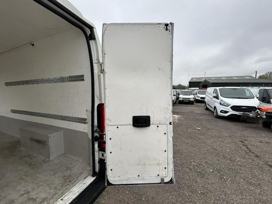 2019 Peugeot Boxer – Model: Boxer 435 Professional L4H2 Blue HDi – EP19HTA