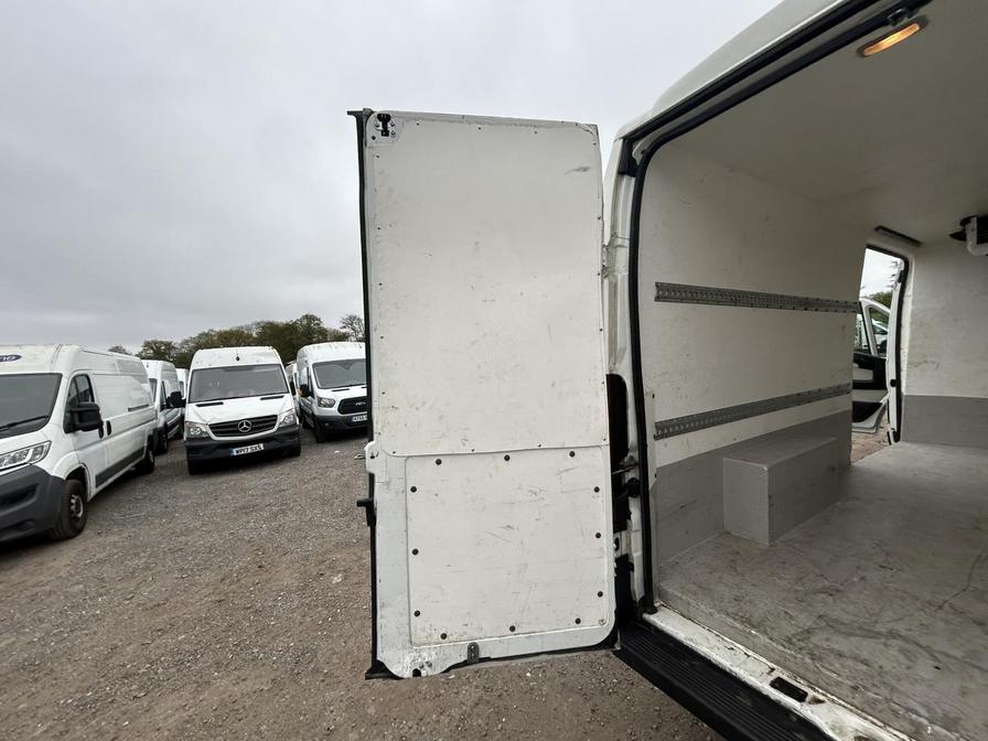 2019 Peugeot Boxer – Model: Boxer 435 Professional L4H2 Blue HDi – EP19HTA