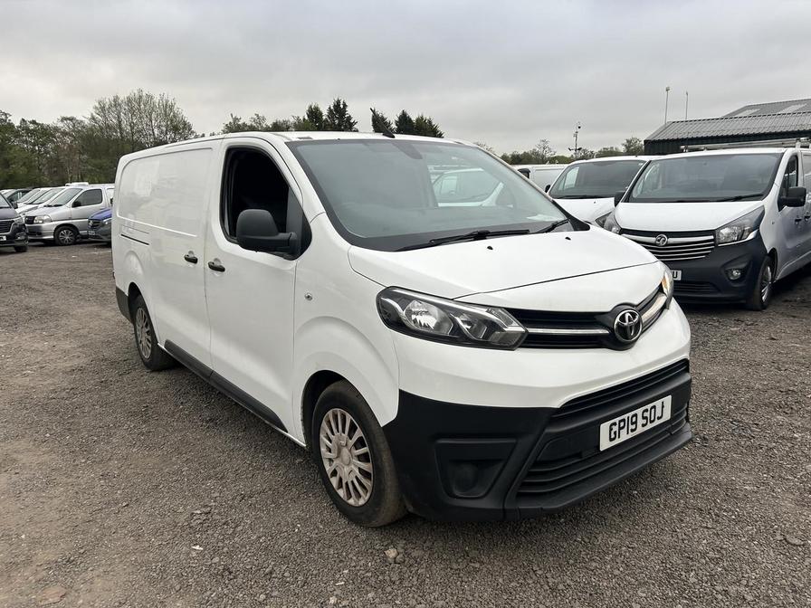 2019 Toyota Proace – Model: Proace Icon – GP19SOJ