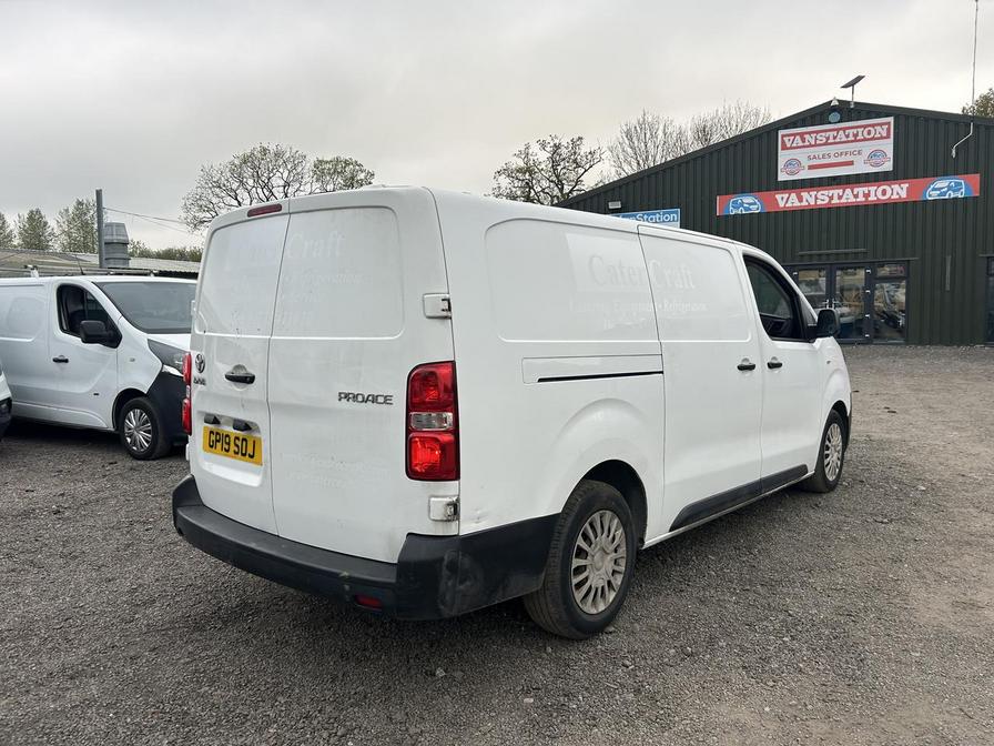 2019 Toyota Proace – Model: Proace Icon – GP19SOJ