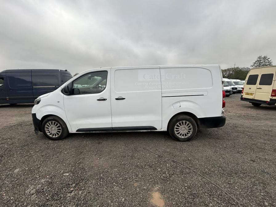 2019 Toyota Proace – Model: Proace Icon – GP19SOJ