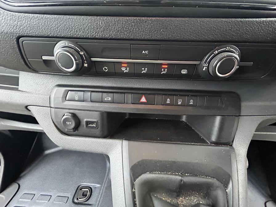 2019 Toyota Proace – Model: Proace Icon – GP19SOJ