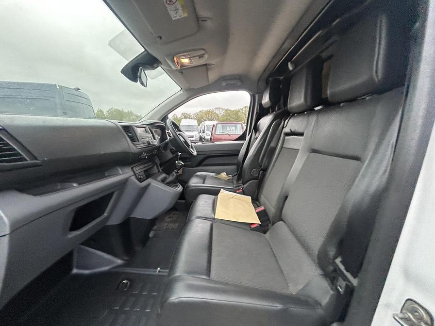 2019 Toyota Proace – Model: Proace Icon – GP19SOJ