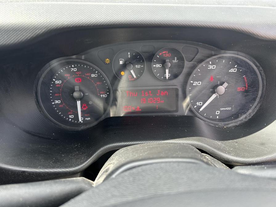 2016 Iveco Daily – Model: Daily 35C15 – FP66XRK