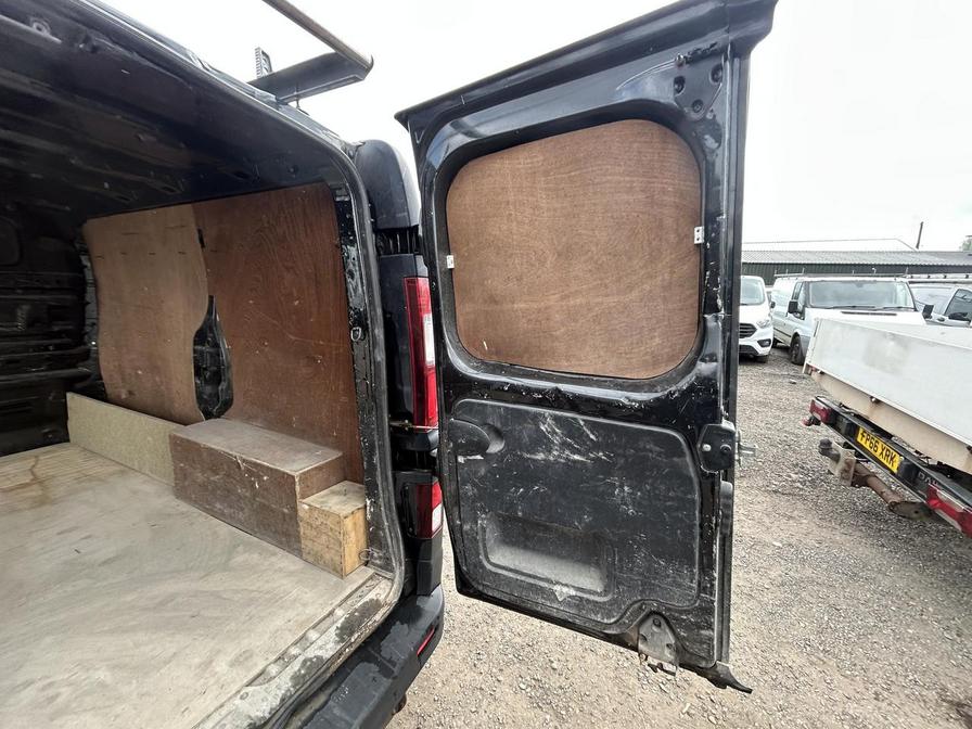 2017 Vauxhall Vivaro – Model: Vivaro 2700 CDTi ecoFLEX S/S – BN17WYG