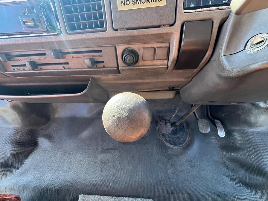 1990   – Model:  – G943NYC