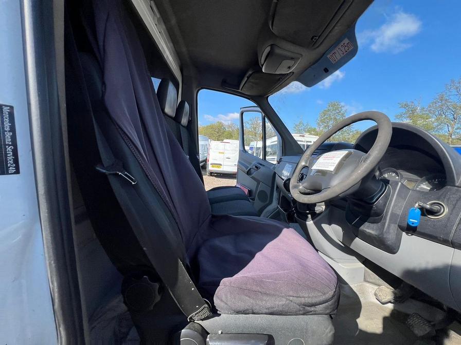 2009 Mercedes-Benz Sprinter – Model: Sprinter 311 CDi LWB – KM58VGY