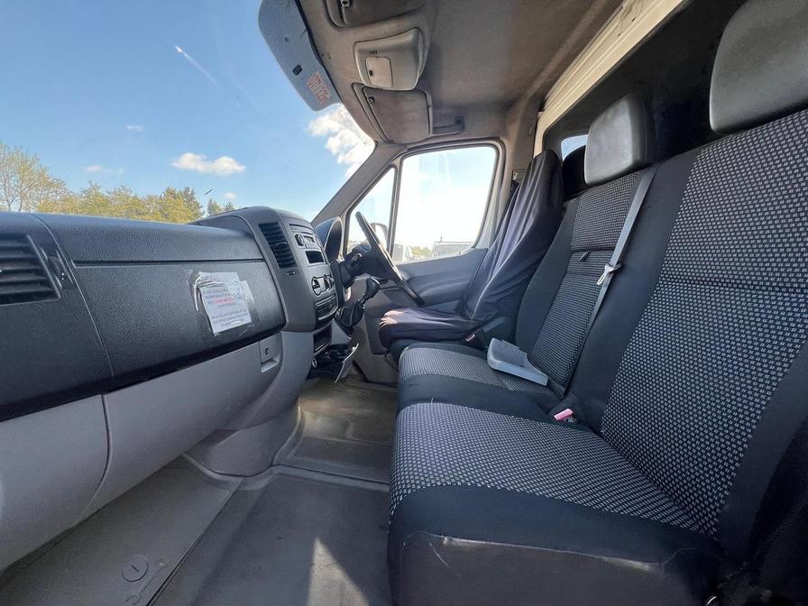 2009 Mercedes-Benz Sprinter – Model: Sprinter 311 CDi LWB – KM58VGY