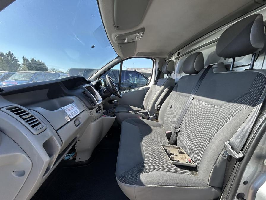 2012 Vauxhall Vivaro – Model: Vivaro 2900 Sportive CDTi LWB – LP12VUY