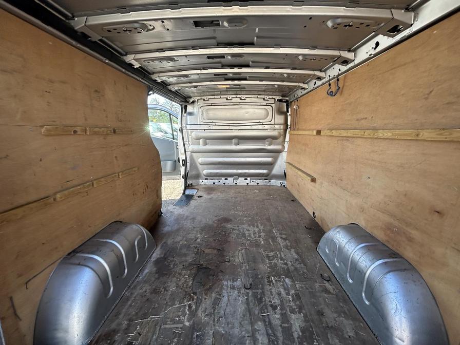 2012 Vauxhall Vivaro – Model: Vivaro 2900 Sportive CDTi LWB – LP12VUY