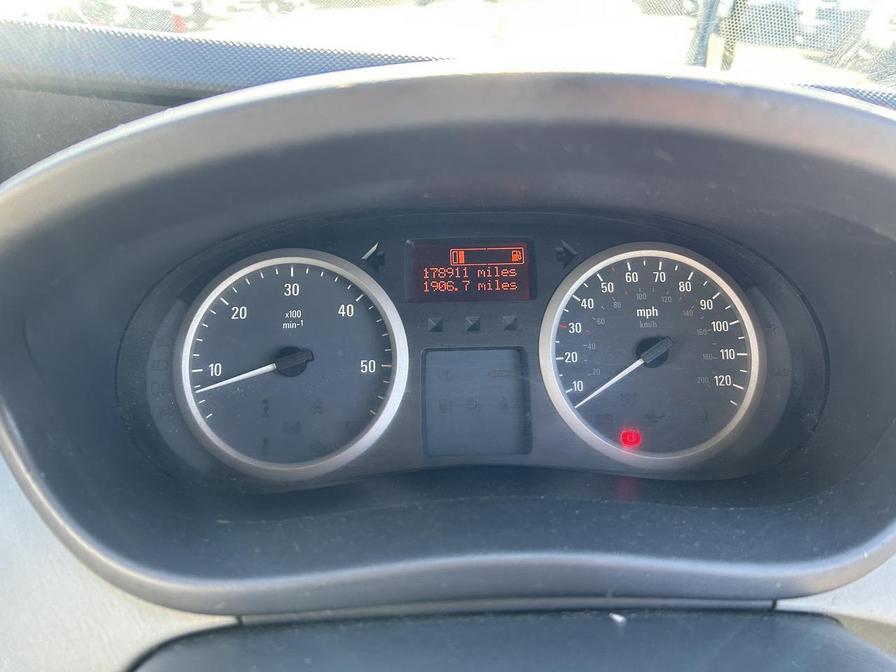 2012 Vauxhall Vivaro – Model: Vivaro 2900 Sportive CDTi LWB – LP12VUY