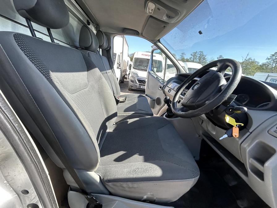 2012 Vauxhall Vivaro – Model: Vivaro 2900 Sportive CDTi LWB – LP12VUY