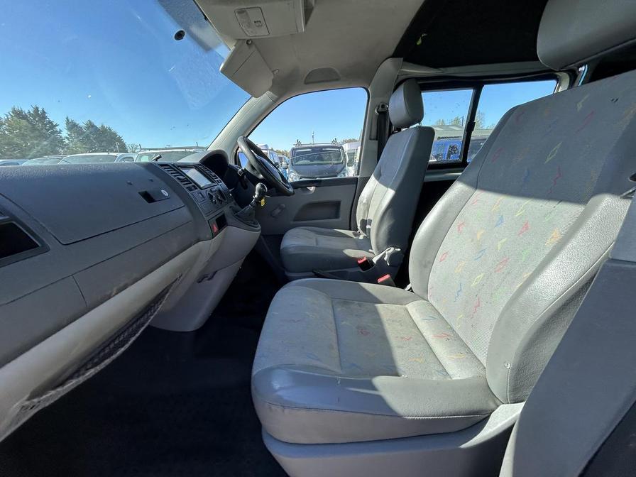 2008 Volkswagen Transporter – Model: Transporter T32 102 TDI SWB – SF58EPL