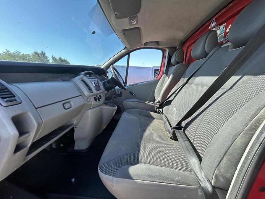 2009 Vauxhall Vivaro – Model: Vivaro 2700 CDTi SWB – FL09LTK