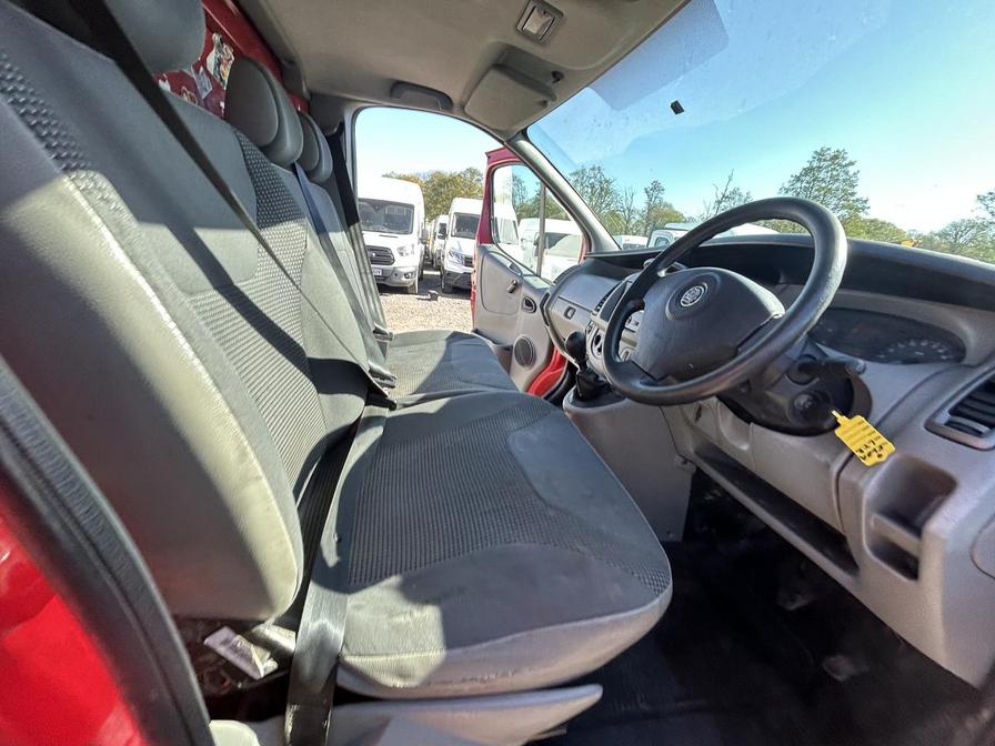 2009 Vauxhall Vivaro – Model: Vivaro 2700 CDTi SWB – FL09LTK