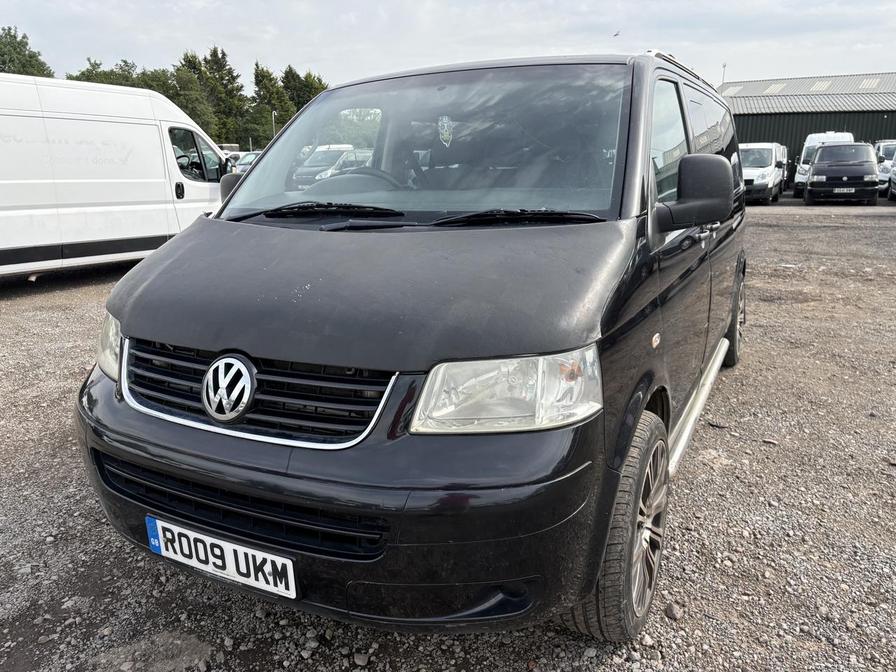 2009 Volkswagen Transporter – Model: Transporter Shuttle SE130 LWB – RO09UKM