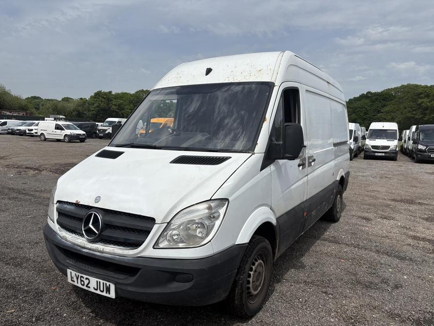 2012 Mercedes-Benz Sprinter – Model: Sprinter 313 CDi – LY62JUW