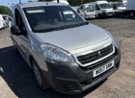 2017 Peugeot Partner – Model: Partner SE L1 Blue HDi – MD17XMM