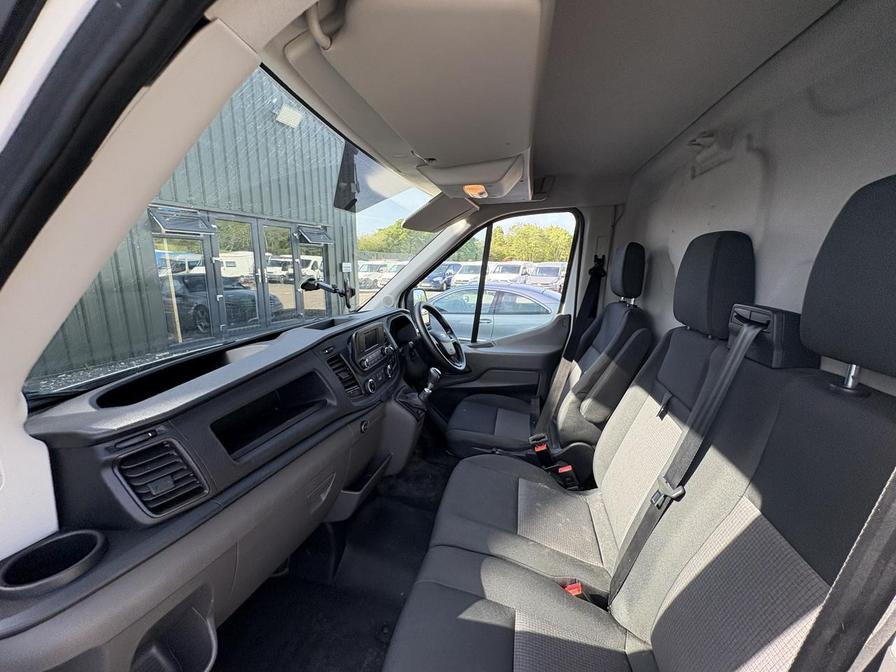 2020 Ford Transit – Model: Transit 350 Leader EcoBlue – BN70YBU