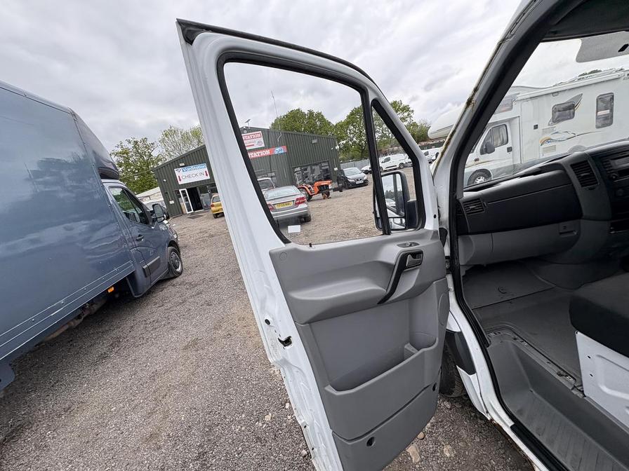 2017 Mercedes-Benz Sprinter – Model: Sprinter 314 CDi – AY67OZL