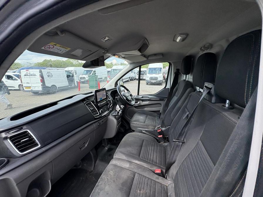 2020 Ford Transit Custom – Model: Transit Custom 280 Limited EcoBlue – YH20AKN