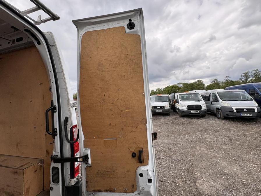 2022 Nissan Interstar – Model: Interstar Acenta dCi – DL22MRX