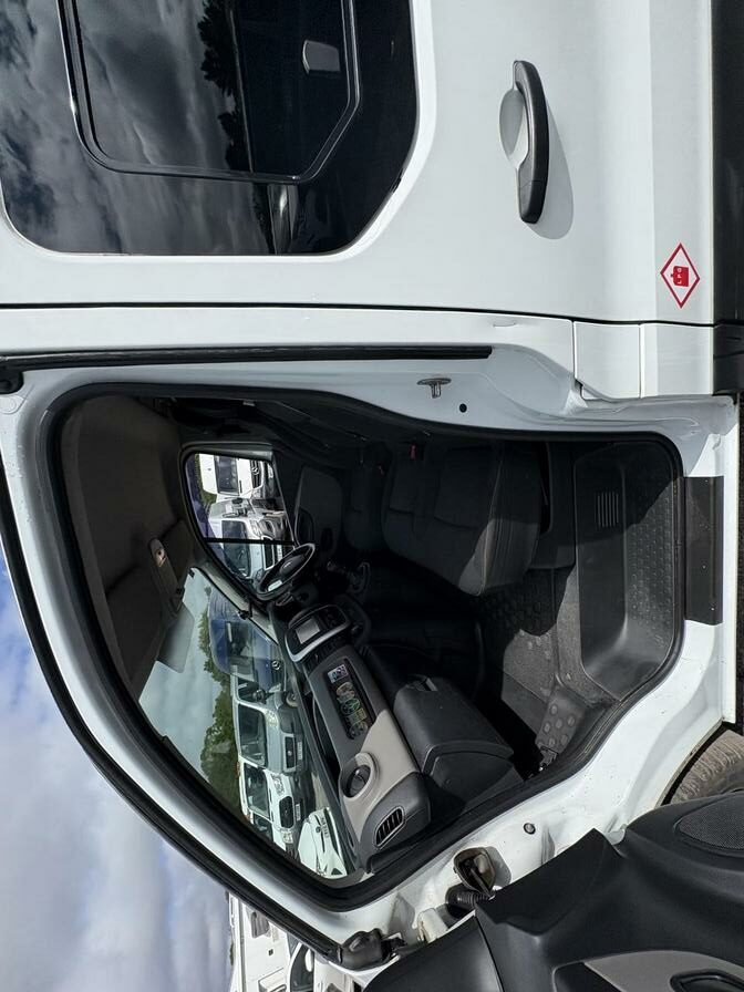 2015 Renault Trafic – Model: Trafic SL29 Business dCi – BF65MWO