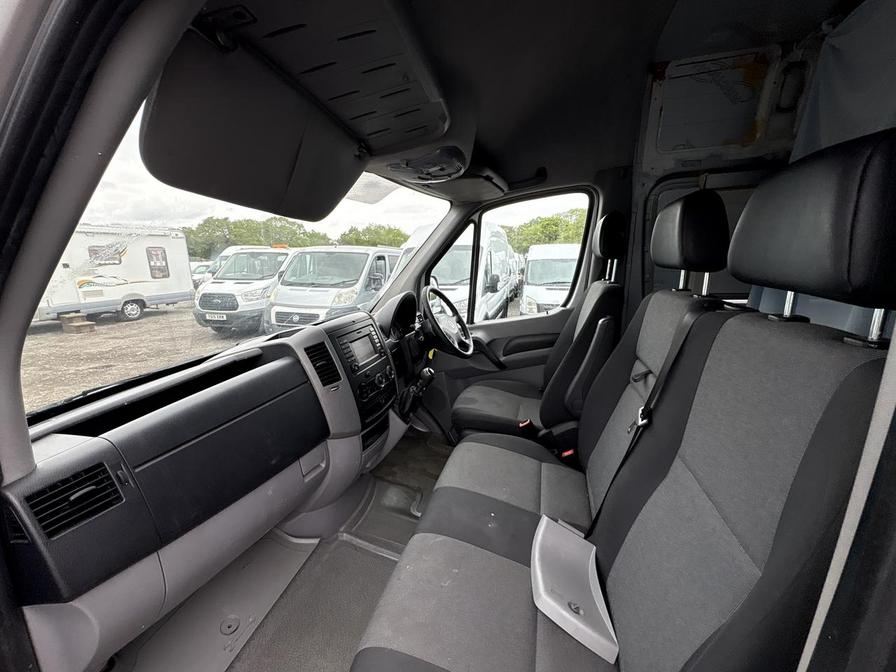 2016 Volkswagen Crafter – Model: Crafter CR35 TDI BlueMotion Technology – WU66ZXH