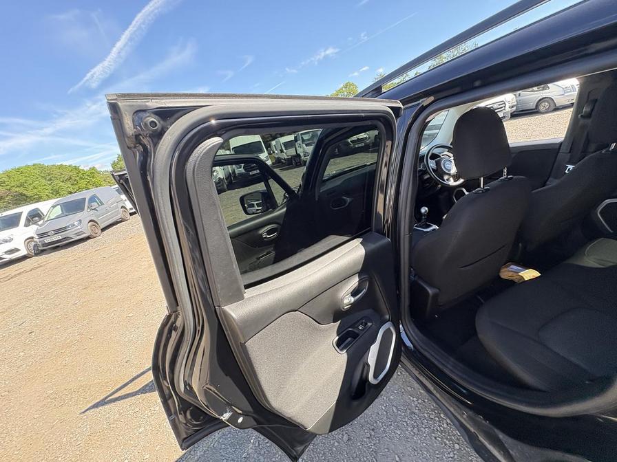 2016 Jeep Renegade – Model: Renegade Longitude – KJ16SYG