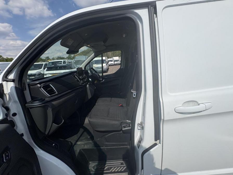 2021 Ford Transit Custom – Model: Transit Custom 300 Limited EcoBlue Auto – RO71HNW