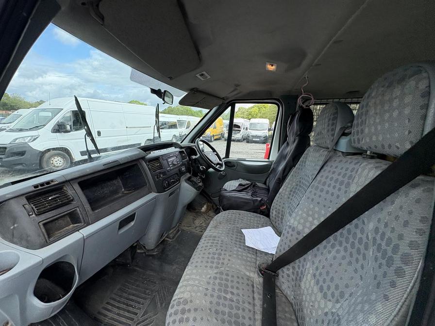 2011 Ford Transit – Model: Transit 100 T350 LWB Double Cab RWD – NJ11UJS