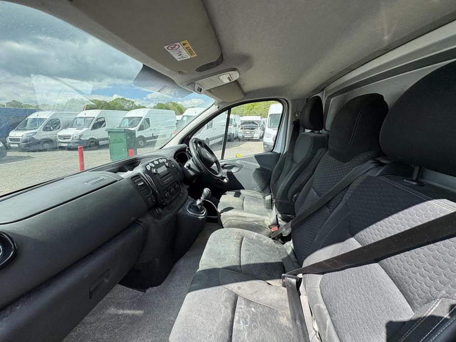 2017 Vauxhall Vivaro – Model: Vivaro  2900 Sportive CDTi – AK66SKX